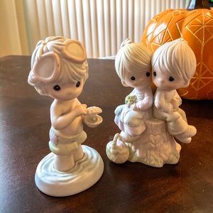 Set of Two Precious Moments Figurines